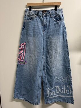 Von Dutch Light Blue Wide-Leg Jeans with Pink Logo Patch